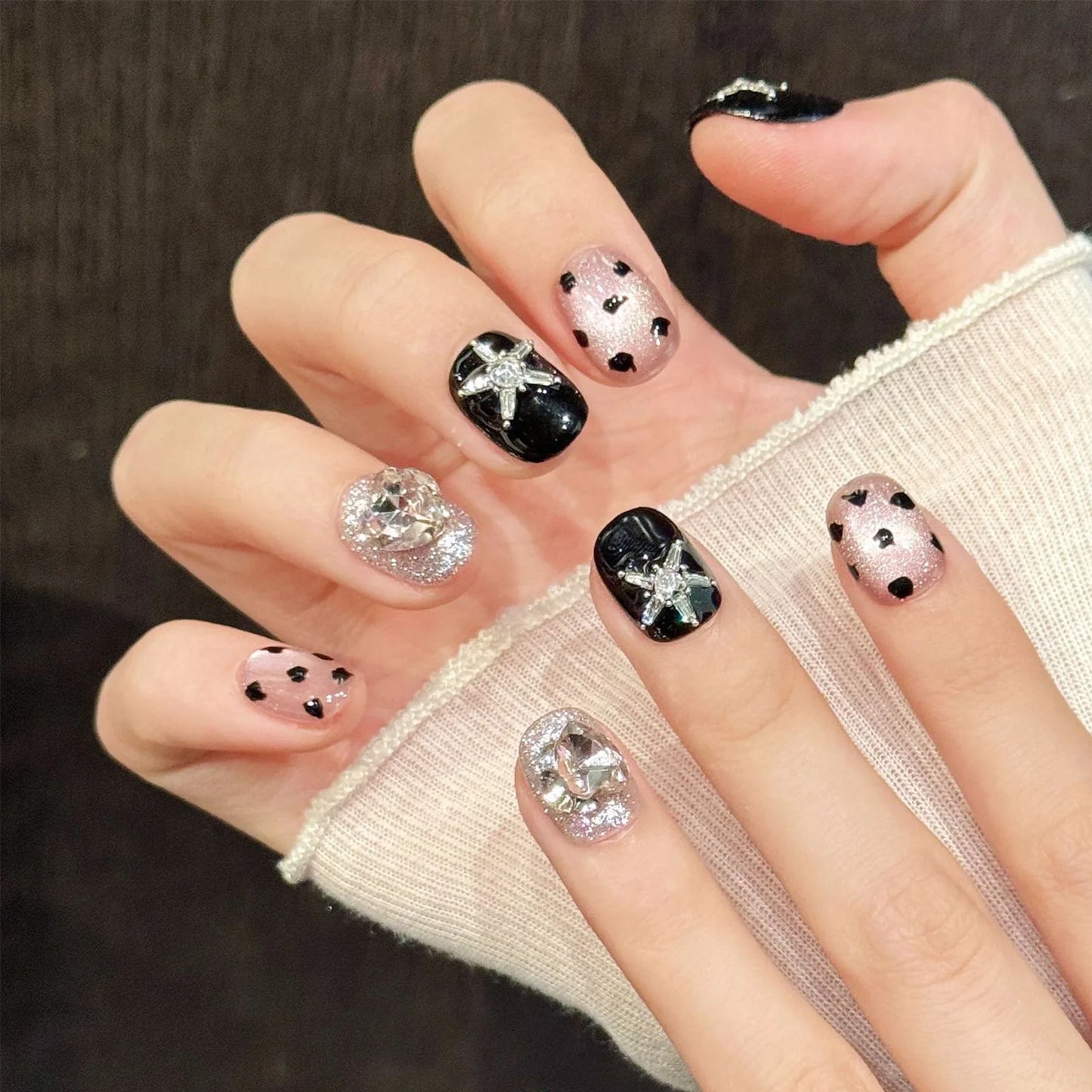 Handmade Glitter Diamond Star Press On Nails Y2K Style – 10pcs