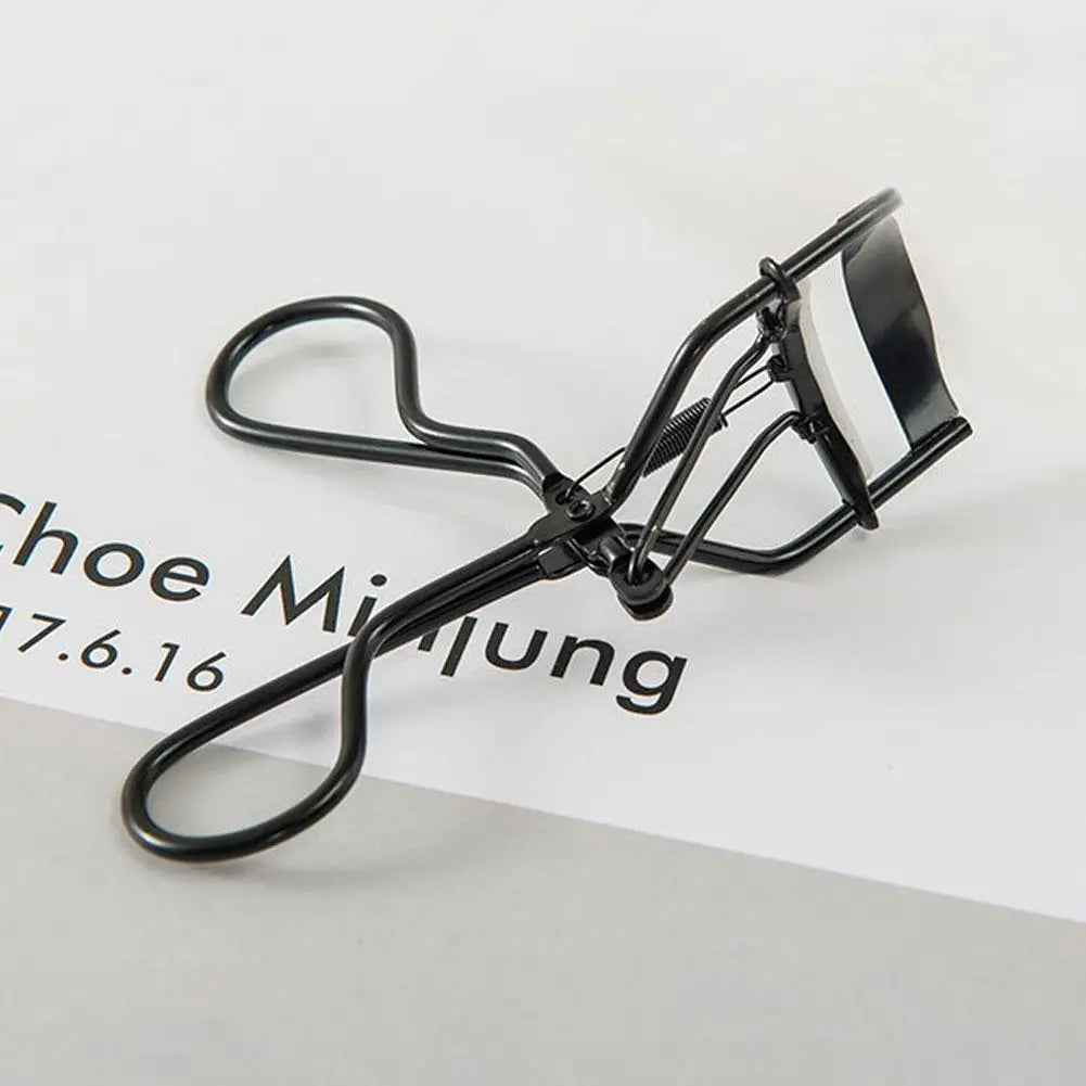 Professional Eyelash Curler – Precise Control & Long-Lasting Curl