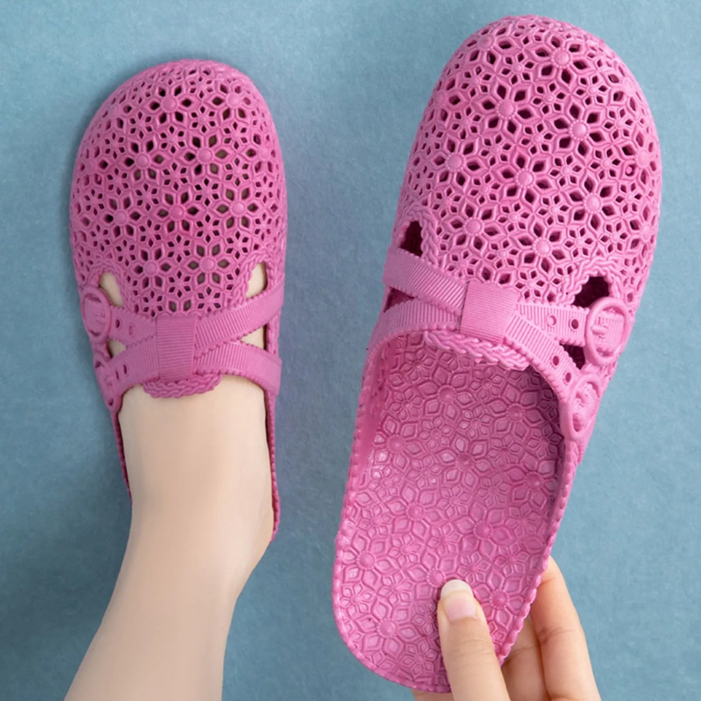 Wrapped Toe Breathable Slippers Women Summer Outer Wear Hole Shoes Home Fashion Casual Hollow Out Slip On Buckle Slipper Female Peaceful Pleasures Health and Wellness
