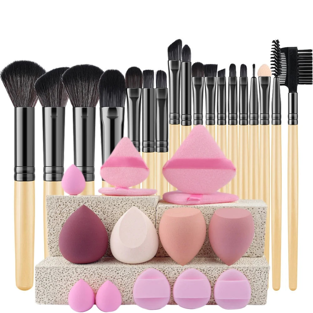 18-Piece Professional Makeup Brush Set – Kabuki & Blending Kit