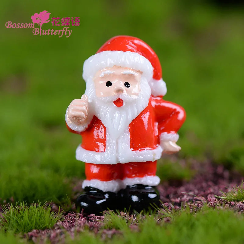 1pcs Fairy Garden Cartoon Ornaments Resin Craft Gift Christmas Santa Snowflake Snowman Miniature Figurine Accessories Home Decor Peaceful Pleasures Health and Wellness Red 2