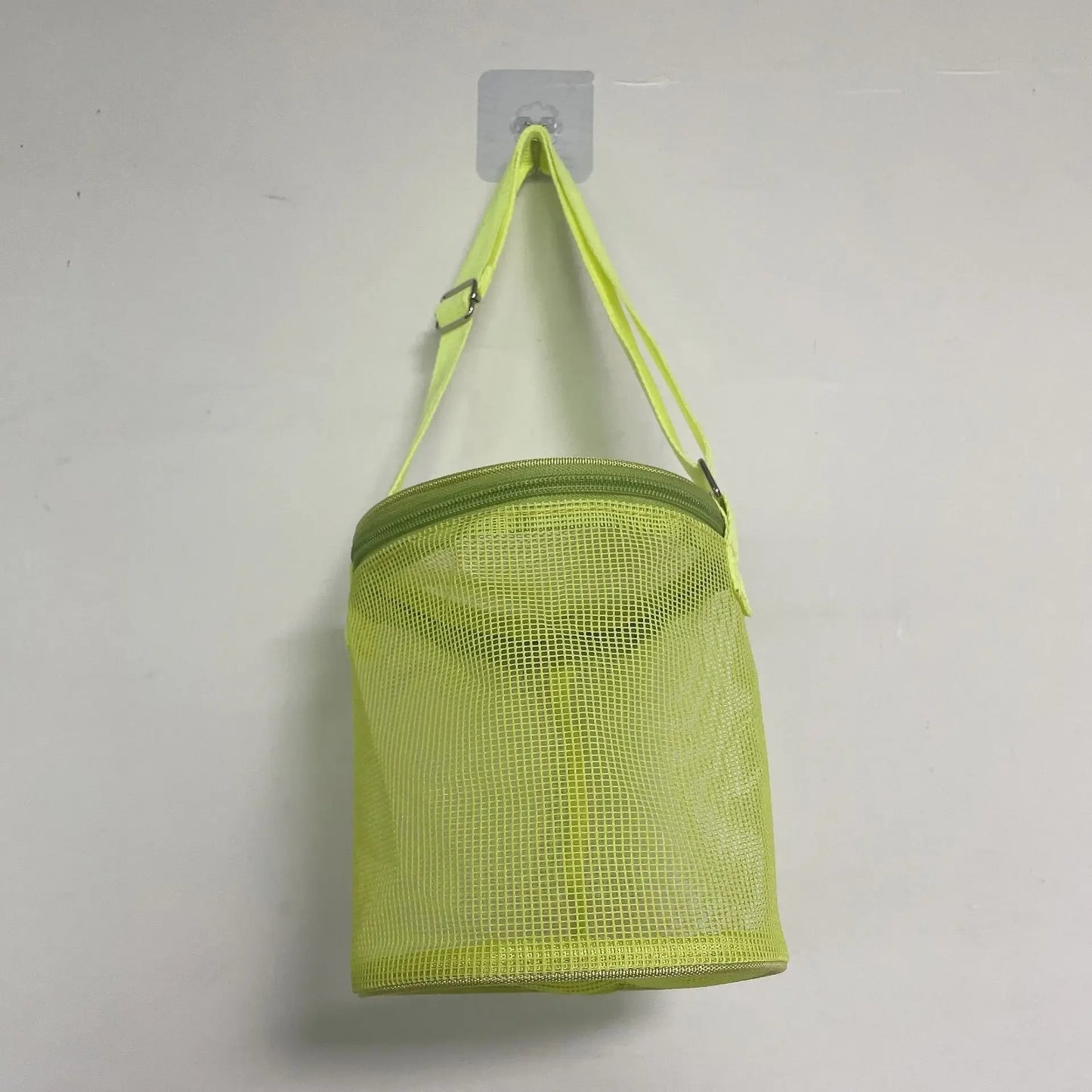 Colorful Mesh Beach Bag – Foldable Shell & Toy Storage
