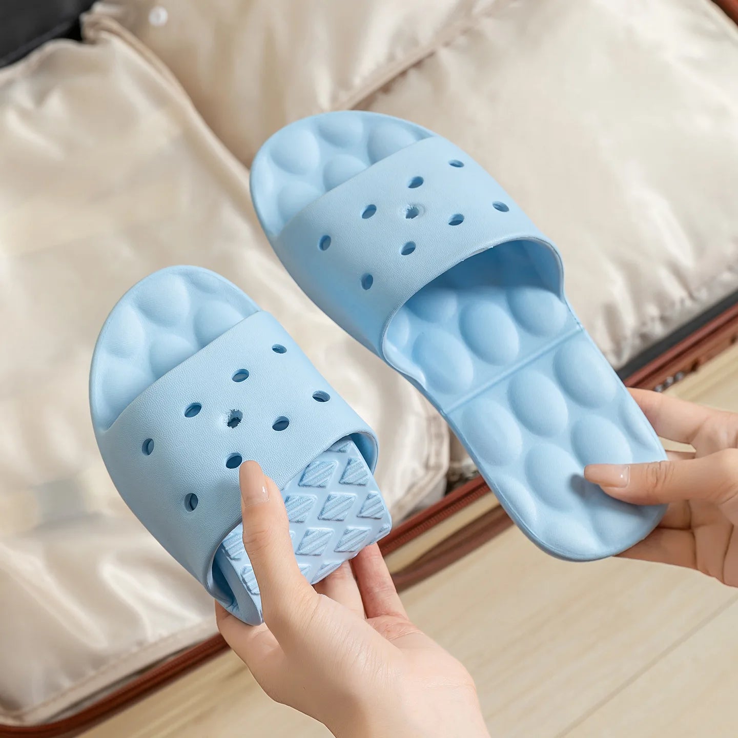 Foldable EVA Non-Slip Slippers | Beach, Travel & Indoor Slides