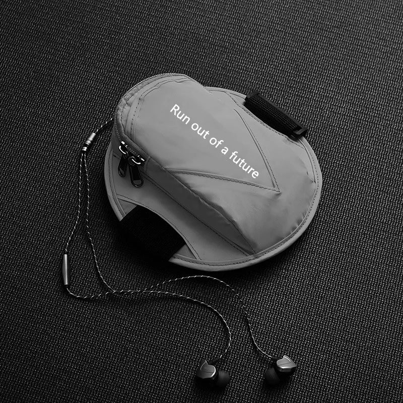 Lightweight Running Arm Phone Pouch – Fits Up to 6.5"