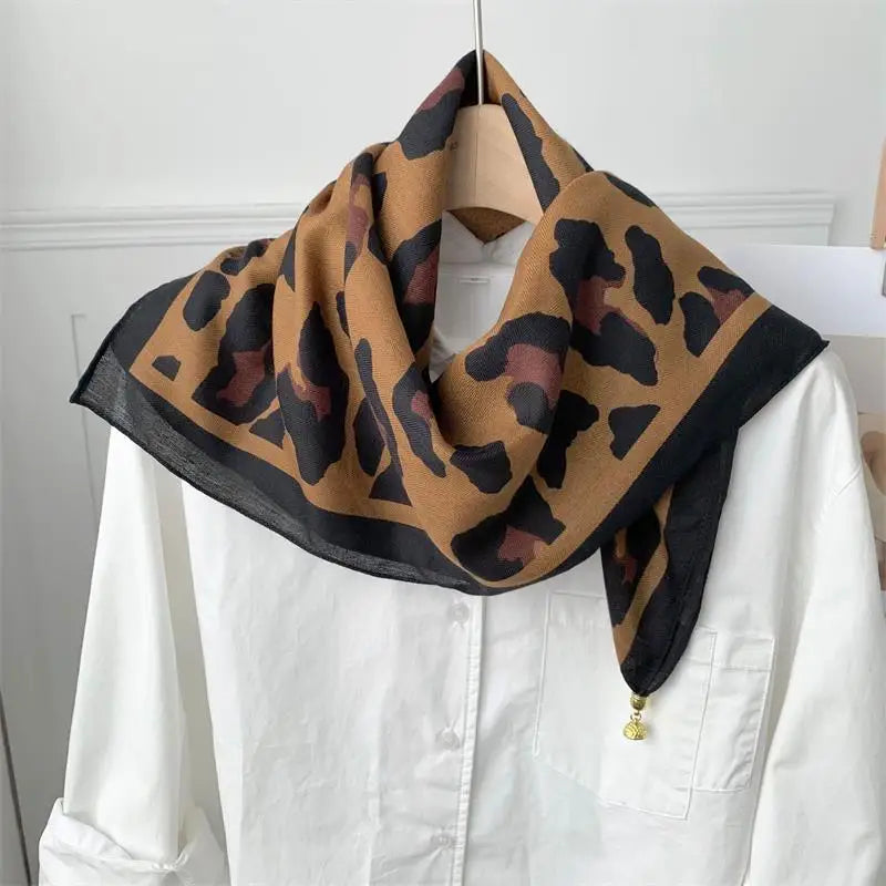 70x70 Retro Print Square Silk Scarf with Magnetic Buckle