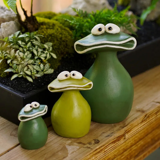 Kawaii Big Mouth Resin Frog Figurine | Garden & Desk Decor Resin Garden Figurine Peaceful Pleasures Health and Wellness