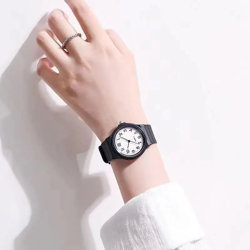 Women's Minimalist Quartz Watch | Silicone Strap & Round Dial