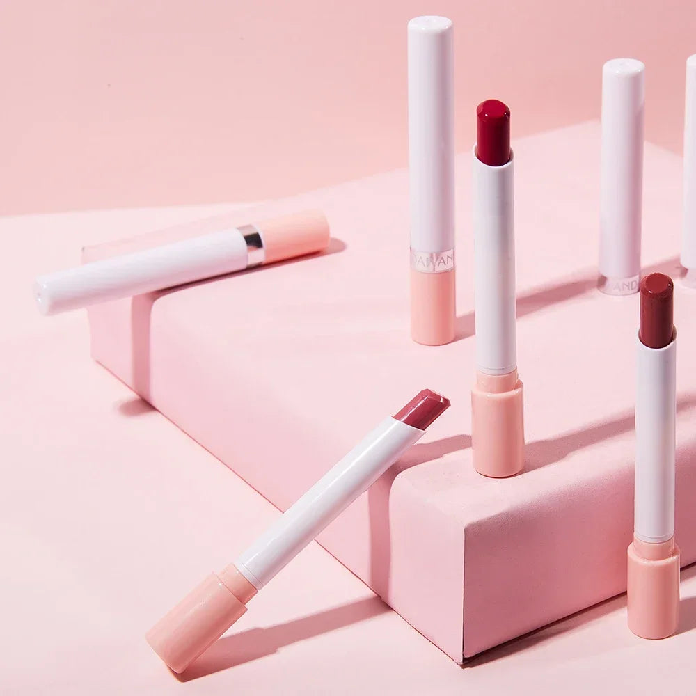 Matte Velvet Lipstick Set 4 Pcs – Long-Lasting Lip Color