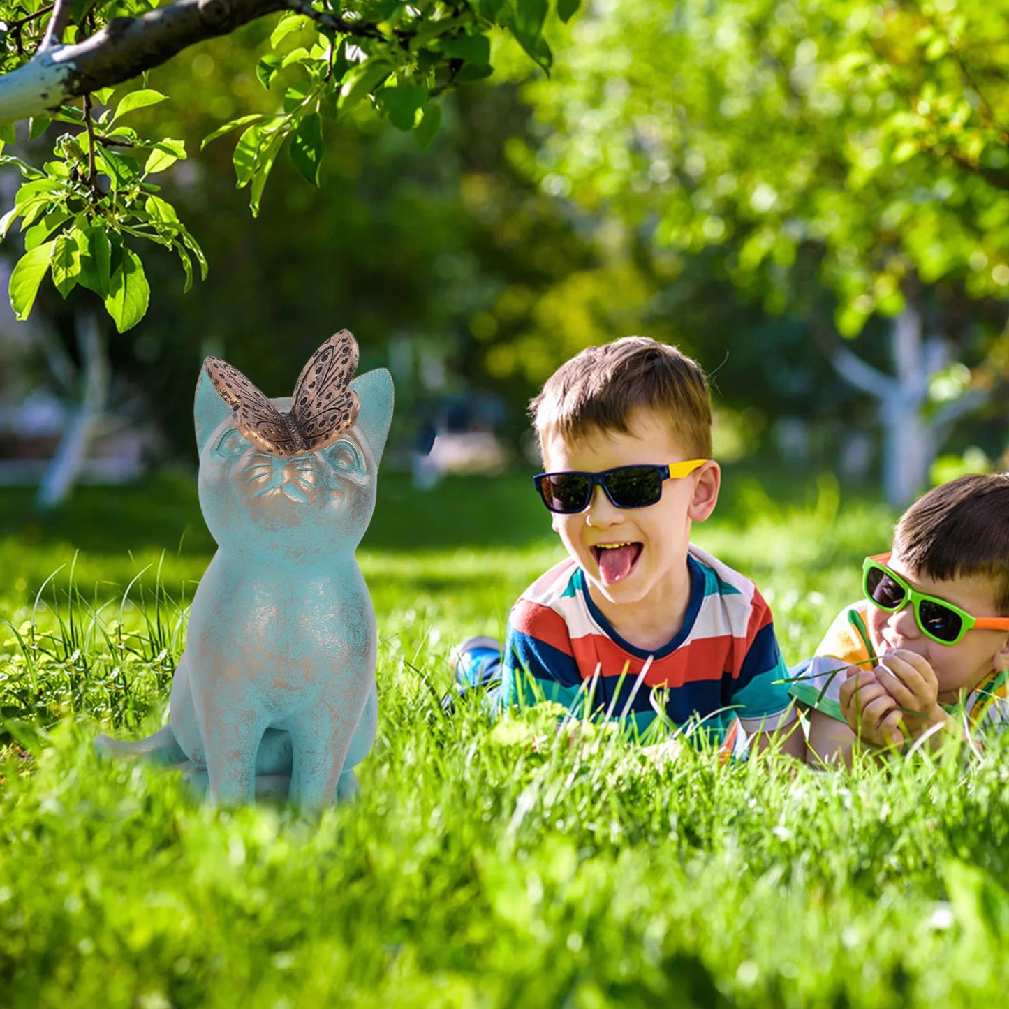 Resin Kitten & Butterfly Garden Statue – Waterproof Outdoor Decor
