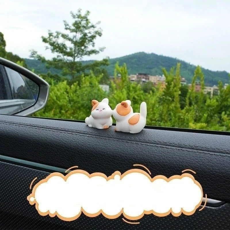 Cute Kissing Animal Resin Figurines | Car & Desk Decor 2pc