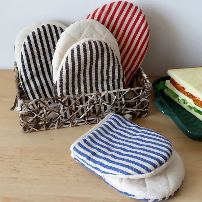 Japanese Duck Mouth Striped Oven Mitt | Heat Resistant Kitchen Glove