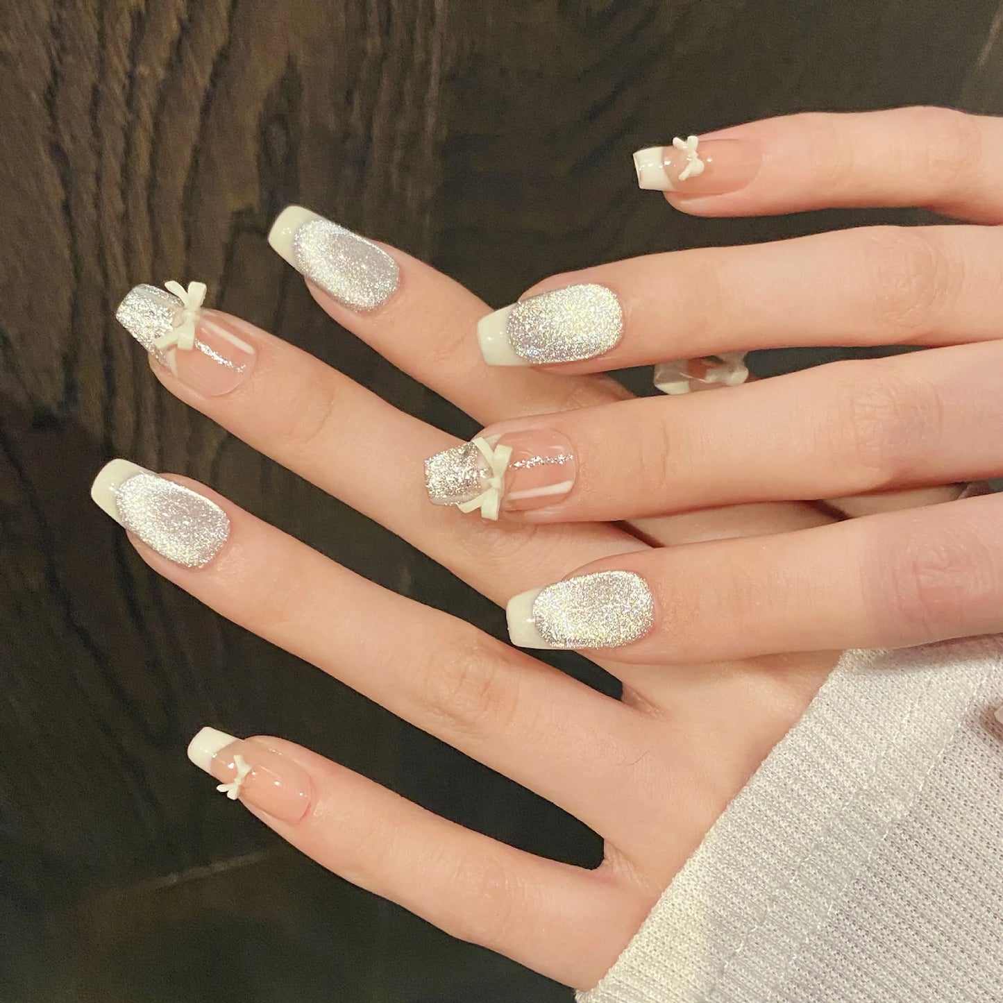 French Press-On Nails Cream White Bow Cat Eye – 10pcs Set