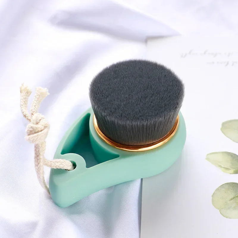 Comma-Shape Facial Cleansing Brush | Soft Bristles Deep Pore