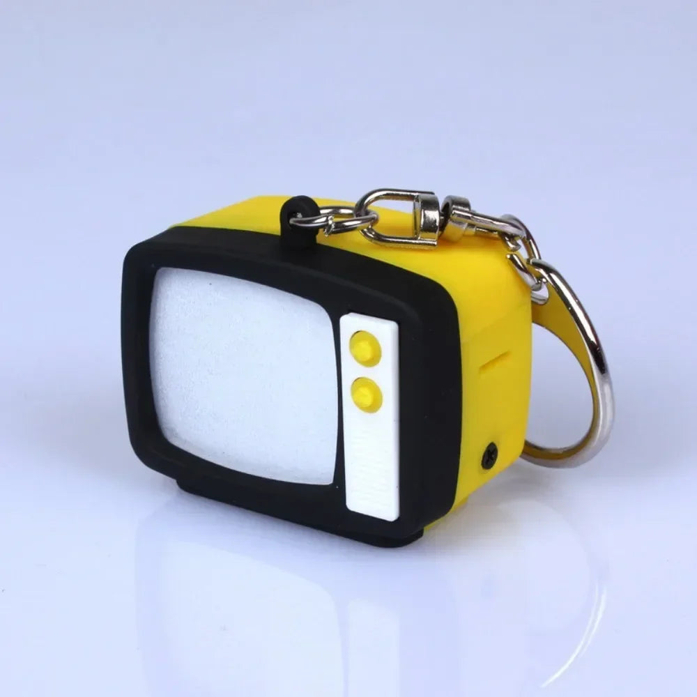 Retro TV Keychain – Mini LED Light & Sound Novelty Key Ring