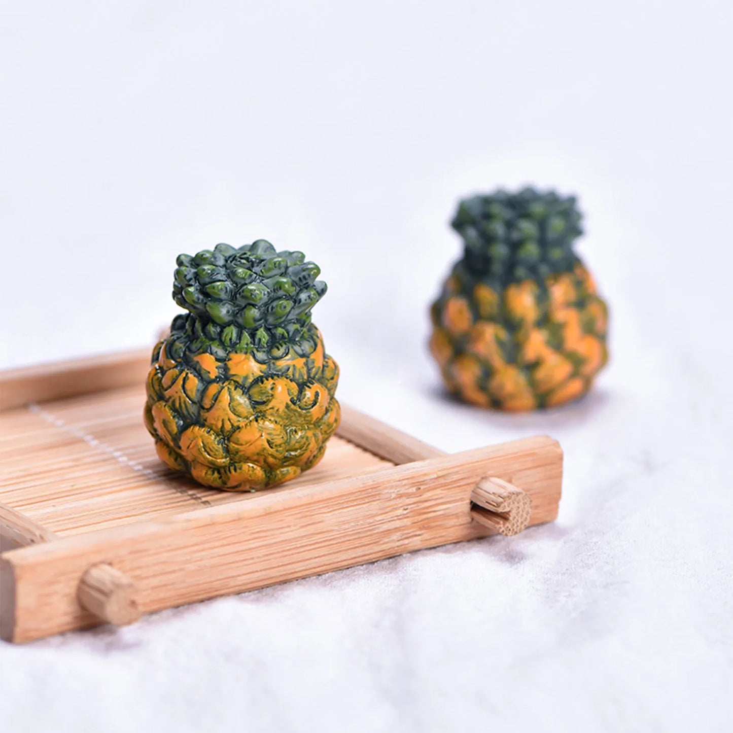 Miniature Resin Fruit Figurines – Litchi & Strawberry Desk Decor