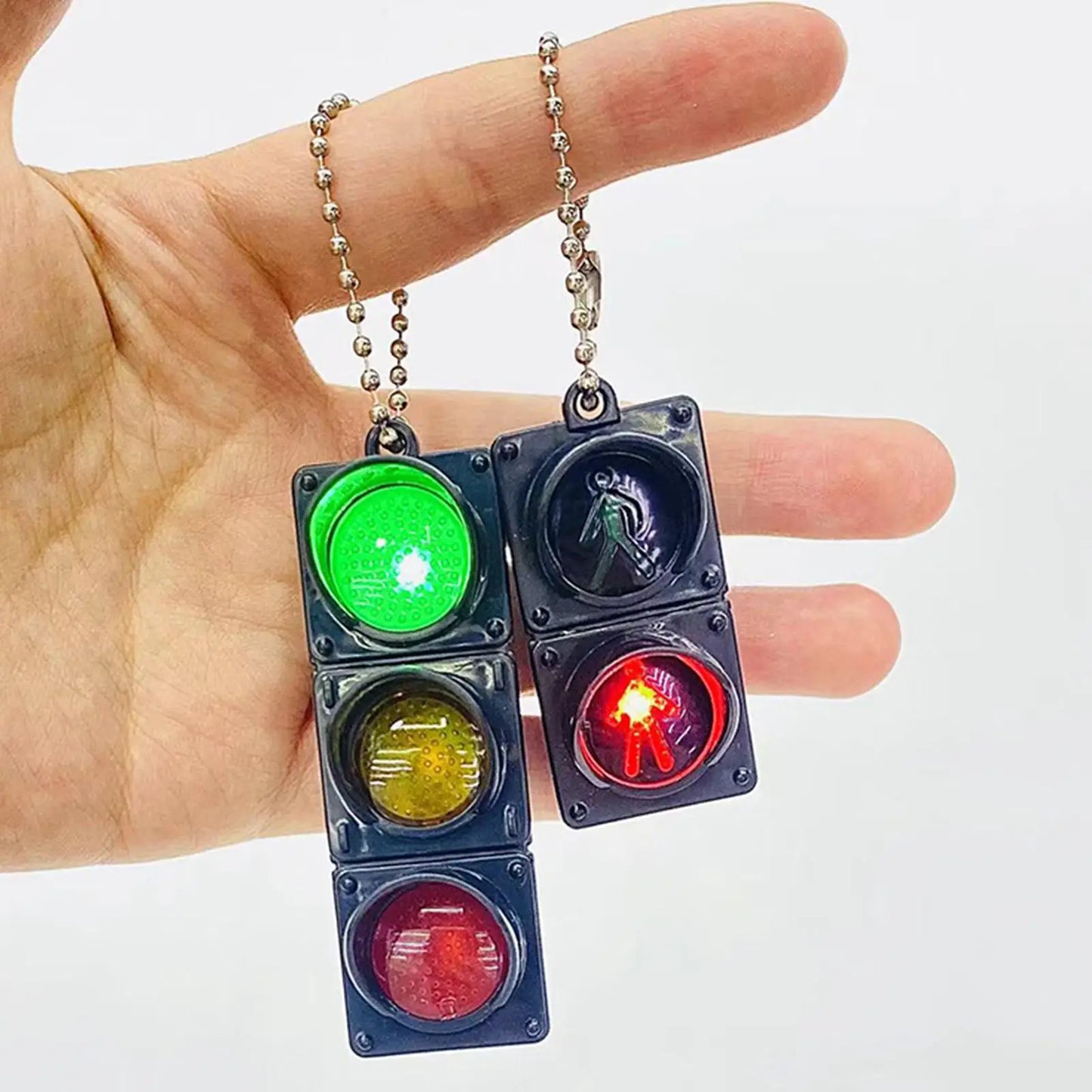 1Pcs Simulation Electronic Traffic Light Keychain Pendant Mini Pedestrian Light LED Light-emitting Toy Kids Cognitive Toy Gift Peaceful Pleasures Health and Wellness