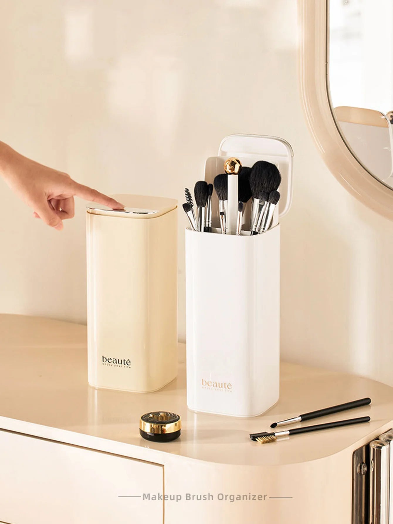 1Pcs Makeup Brush Organizer Automatic Lifting Holder Holder Dustproof Desktop Makeup Tools Lipstick Eyebrow Pen Holder Container Peaceful Pleasures Health and Wellness