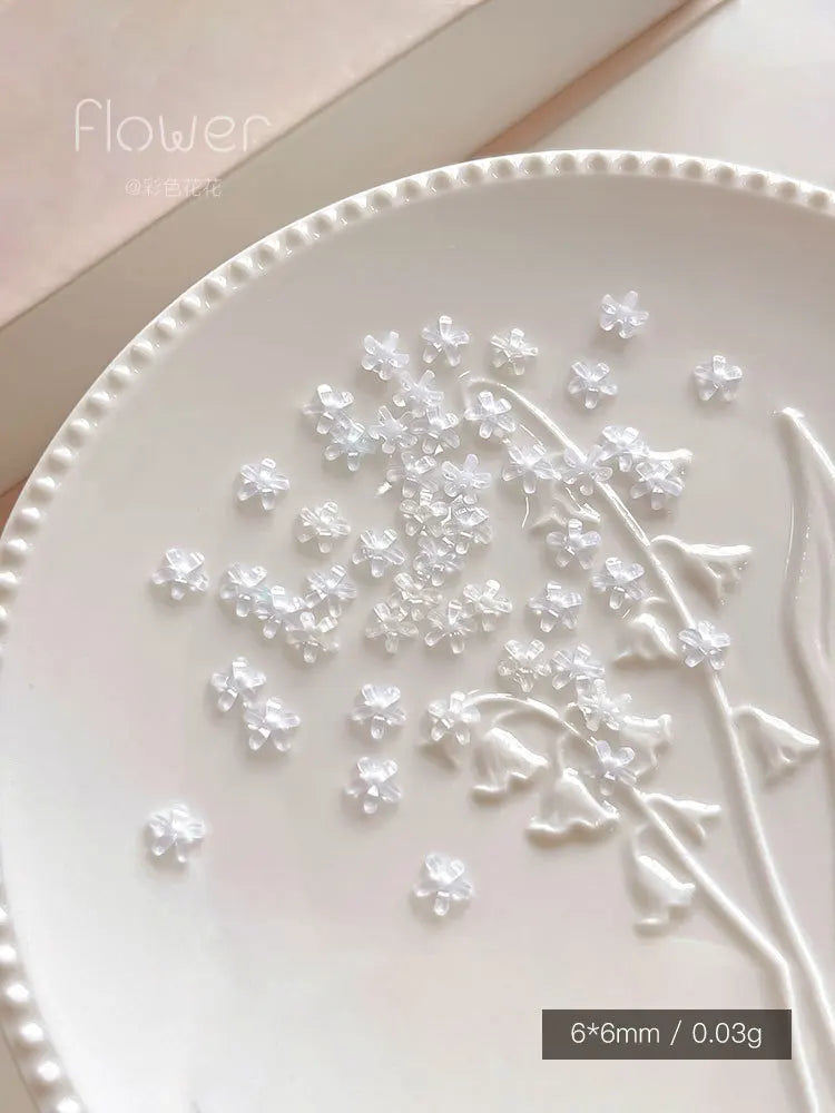 3D White Daisy Flower Nail Charms | Flat Back Resin Art Decor