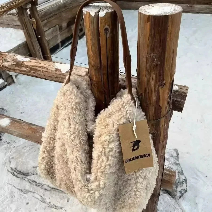 Autumn Winter New Lamb Wool Tote Bag Loose Plush Shoulder Bag Large Capacity Furry Crossbody Bag Fashionable and Versatile New Peaceful Pleasures Health and Wellness