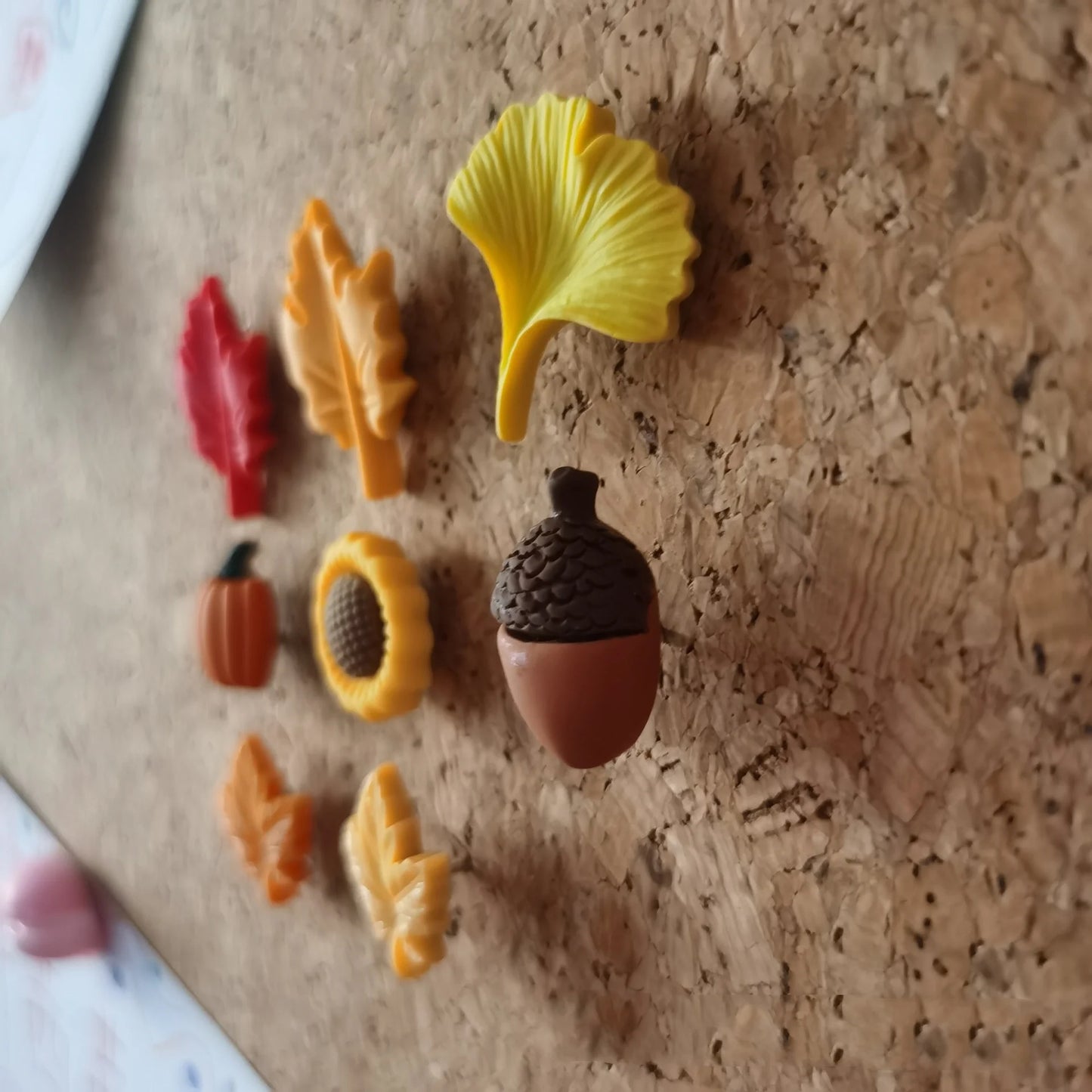Bview Art Autumn Maple Leaf Forest Animal Resin Push Pins Creative