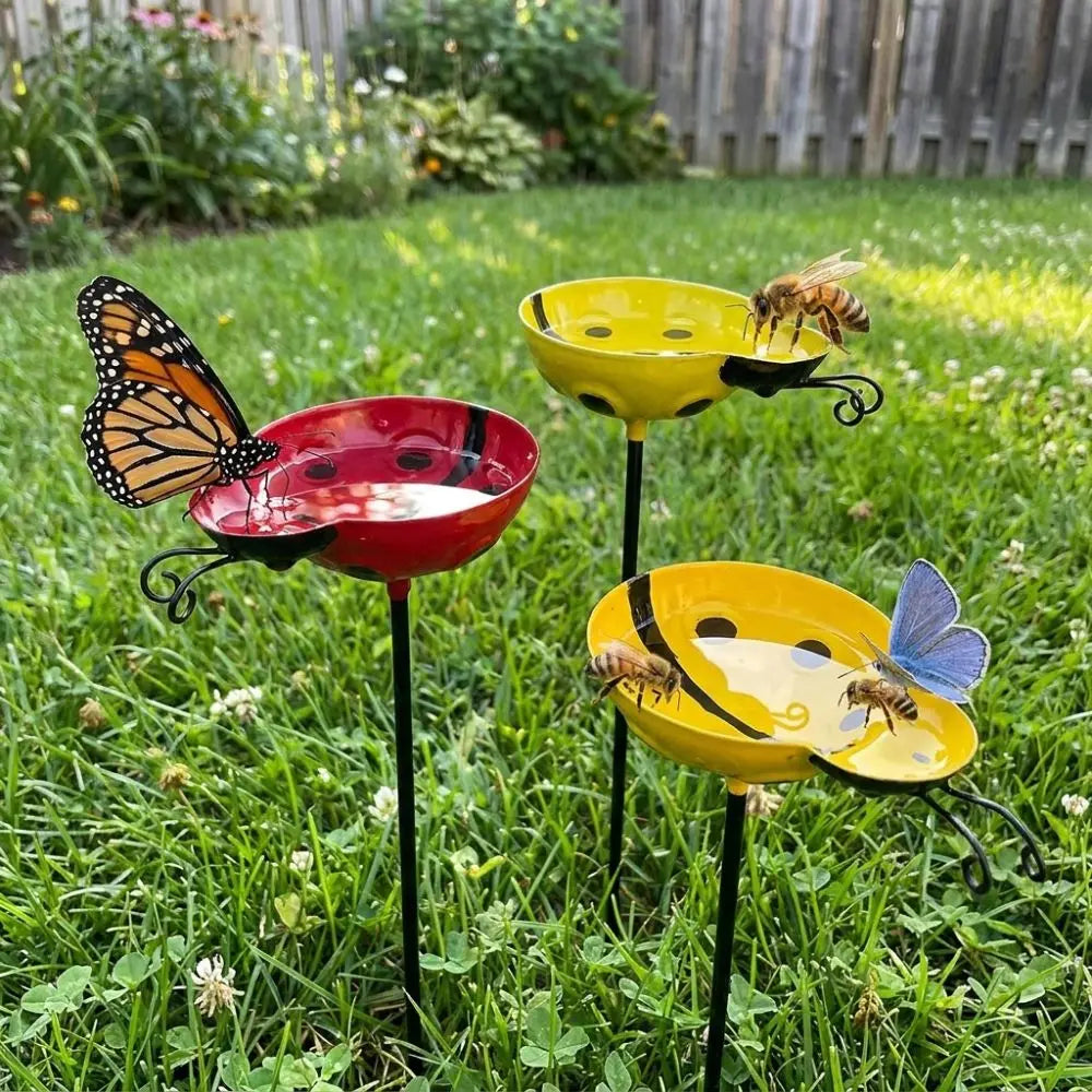 Bee Watering Station Iron Art Garden Stake – Rust-Resistant