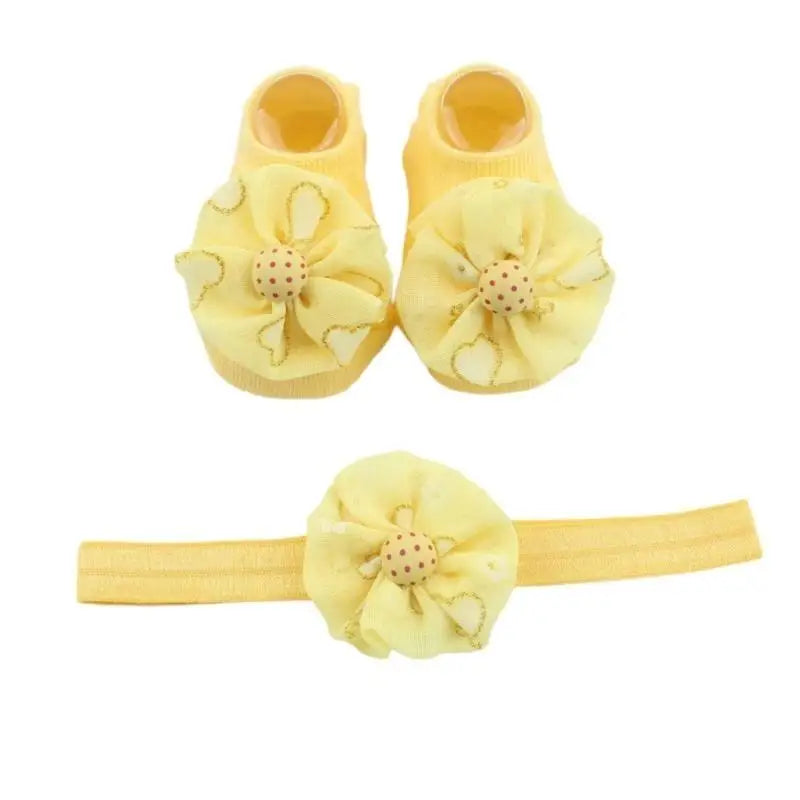 Baby Floral Headband & Socks Set | 0–6 Months Infant Gift