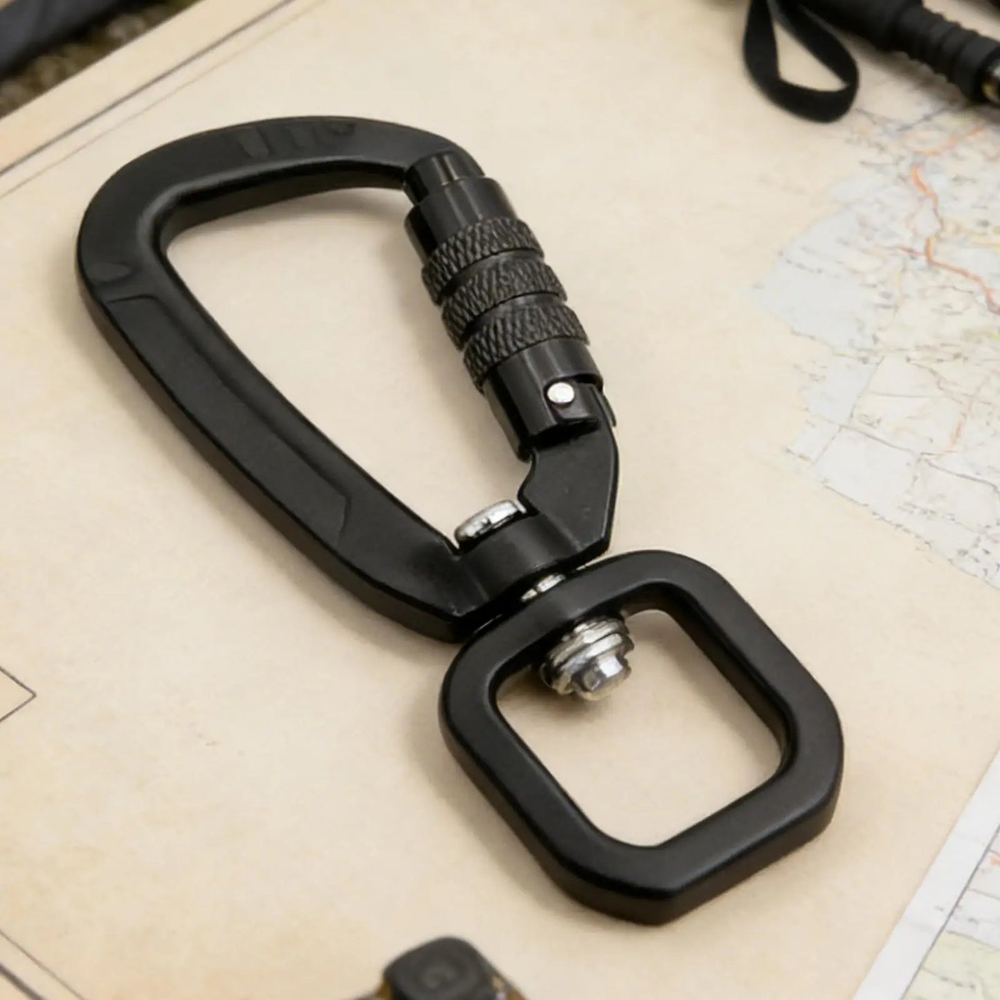 4KN Swivel Locking Carabiner | Camping Hiking Climbing Clip