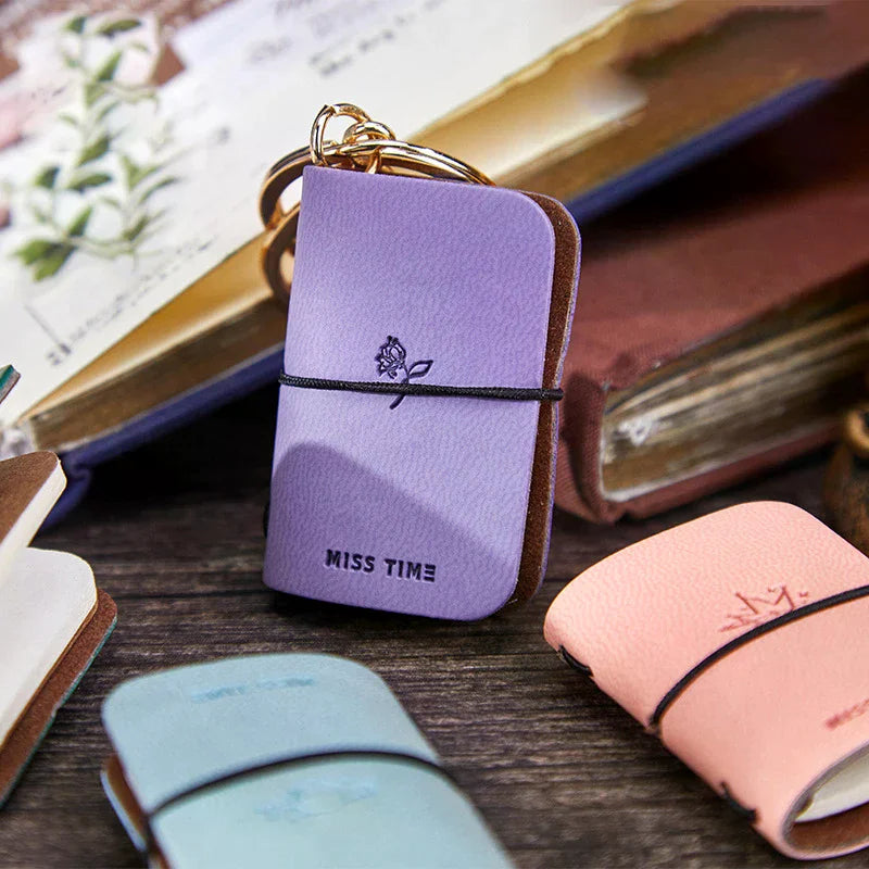 PU Leather Mini Notebook Keychain – Portable Diary Backpack Charm
