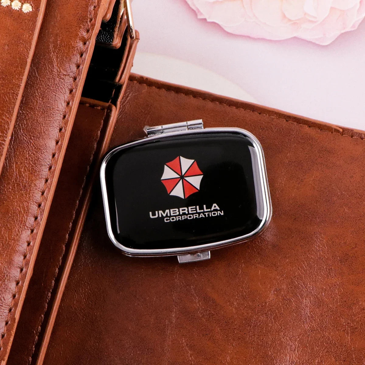 Famous Horror Film Metal Medicine Box Pill Packaging Health Products Moisture Resistant Storage Case Personalized Fashion Casket Peaceful Pleasures Health and Wellness