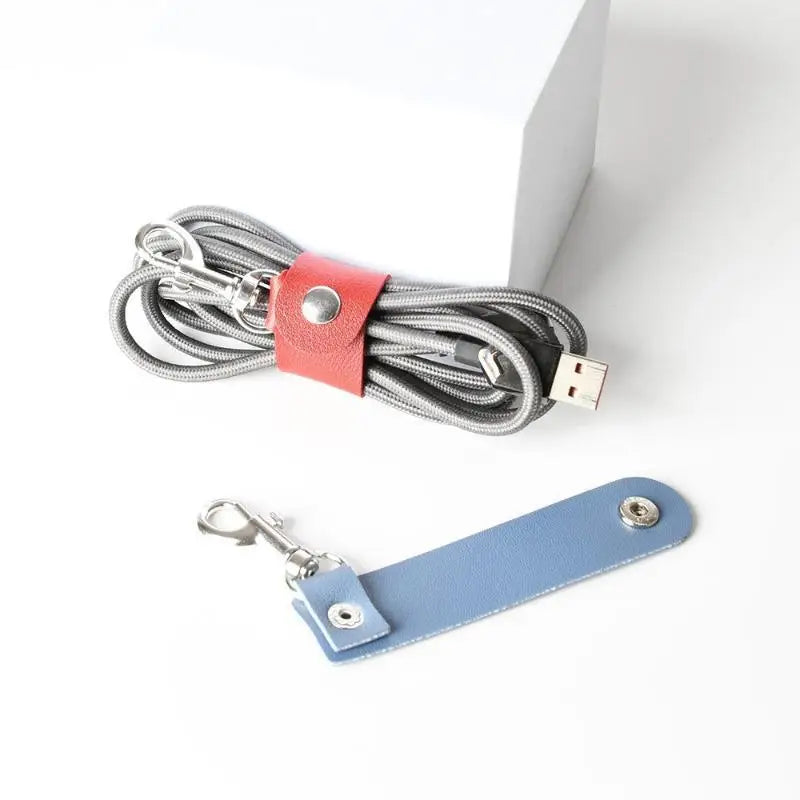 PU Leather Hat Clip with Swivel Hook | Bag & Key Accessory