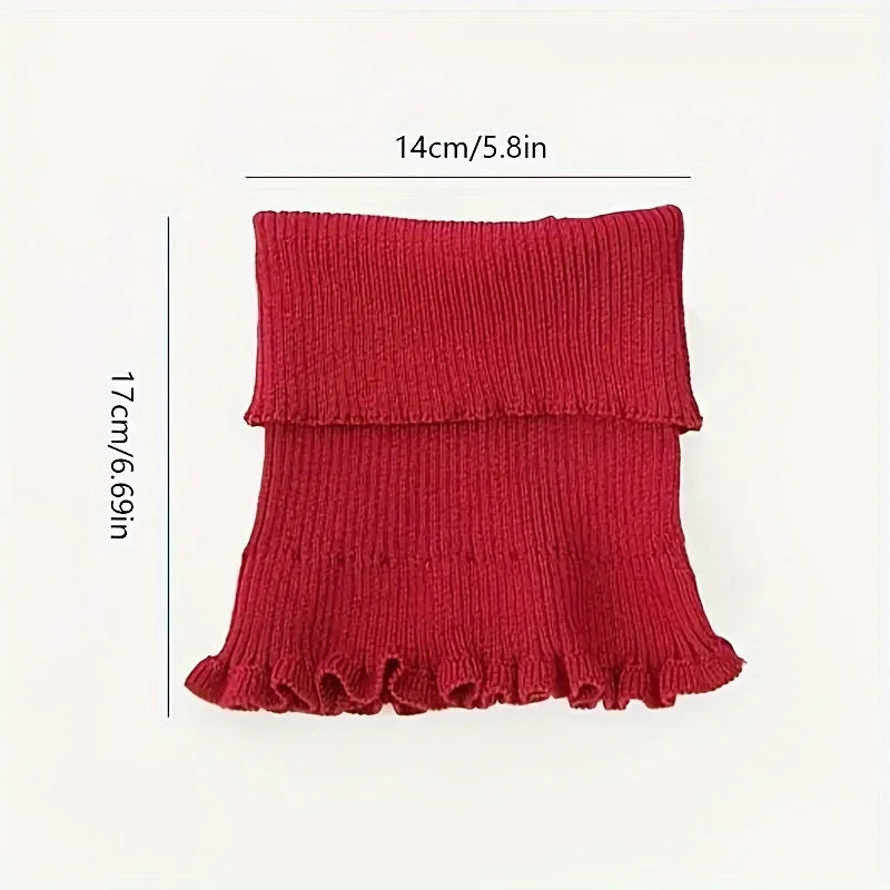 Women's Knitted False Collar Scarf – Ruffle Edge Black & White
