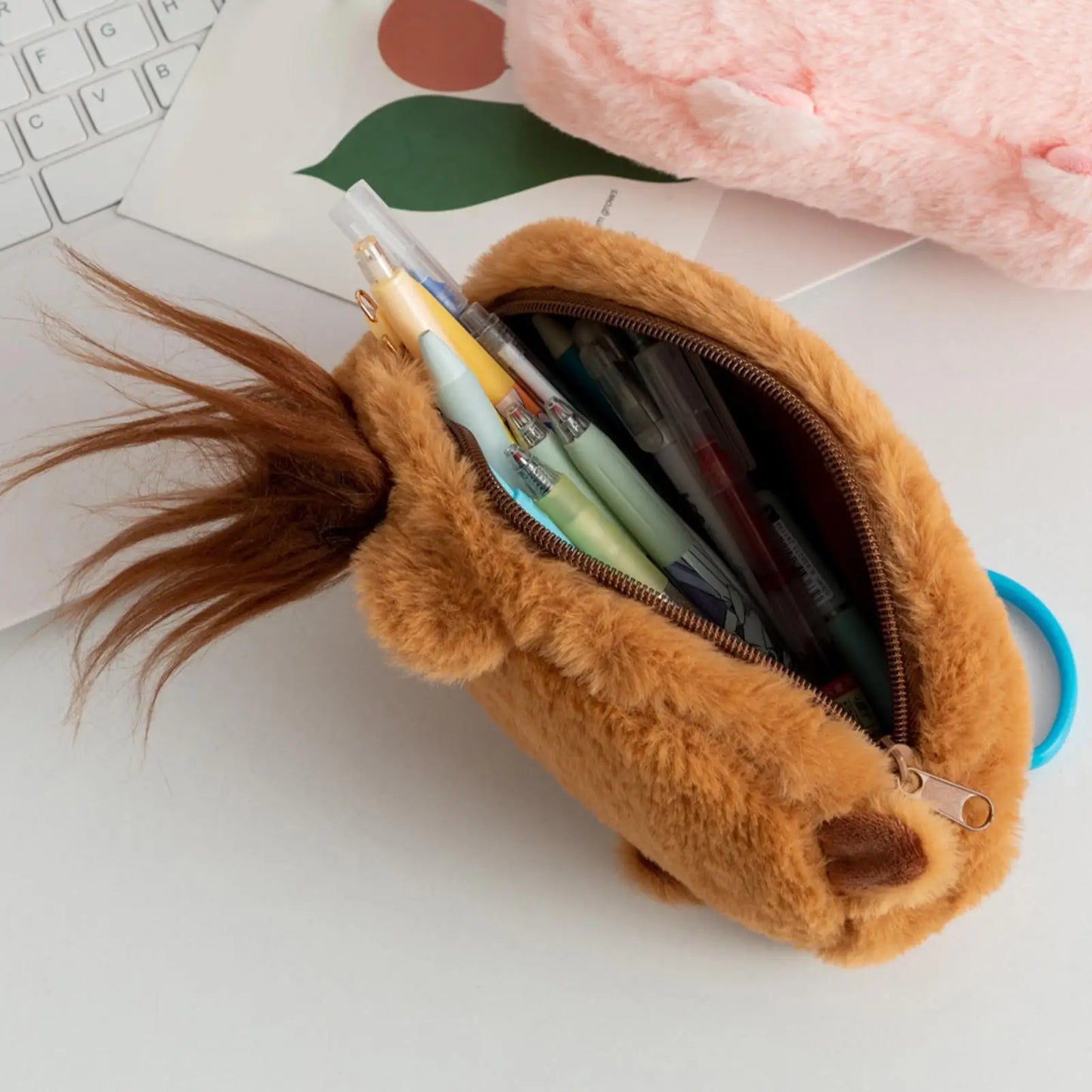 Plush Capybara Pencil Case – Large Capacity Stationery Pouch
