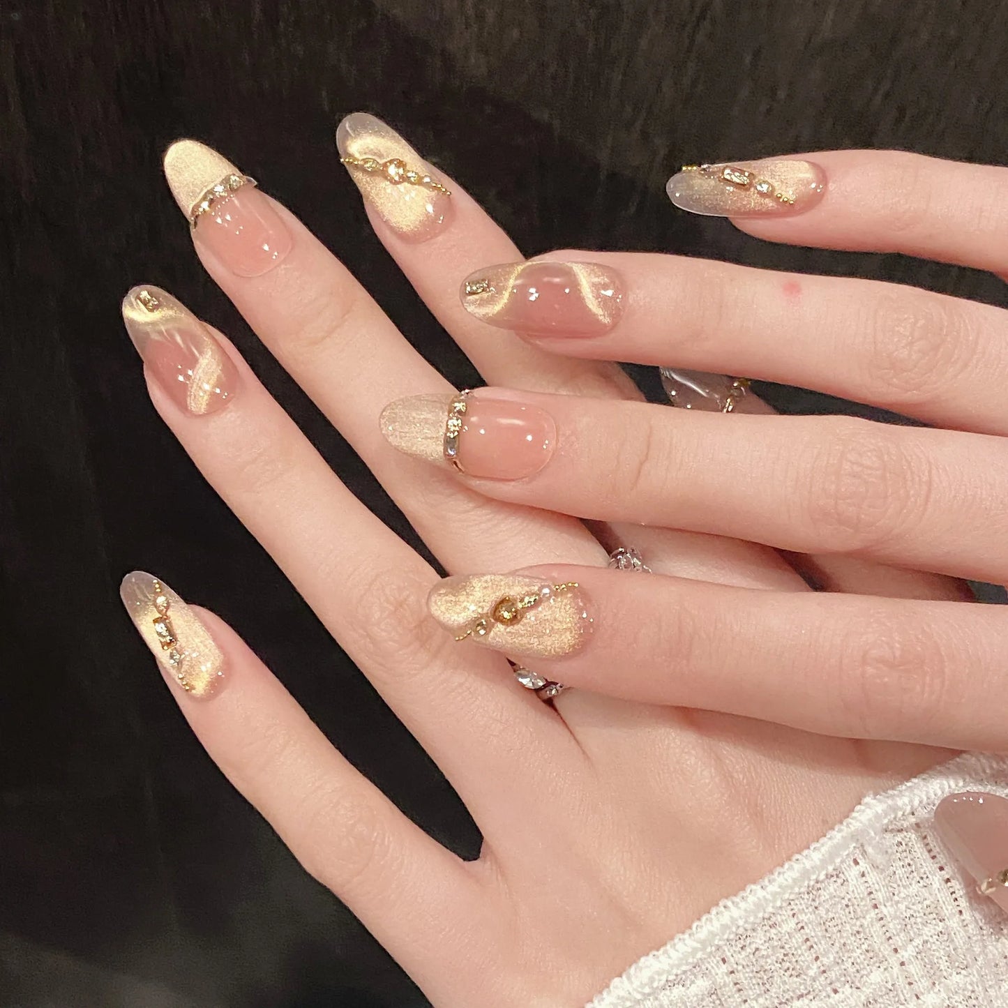 10pcs Handmade Press on Nails Gold Diamond Decor Nude Cat Eye Fake Nails Glitter Lady Wearable Reusable False Nail Tips Peaceful Pleasures Health and Wellness M