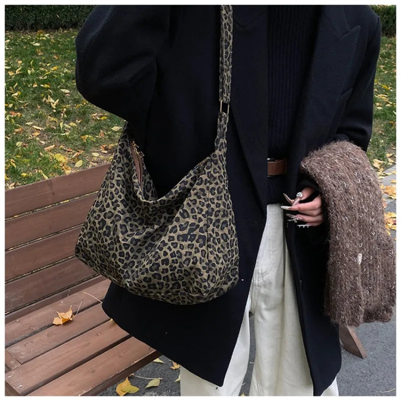 Leopard Print Large-Capacity Crossbody Shoulder Bag for Women