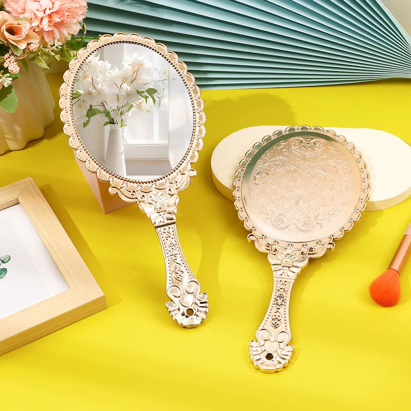 Rose Gold Portable Vintage Makeup Mirror Hand Hold Oval Round Mirror Noble Restore Ancient Ways Court Mirror Beauty Tool Peaceful Pleasures Health and Wellness onesize