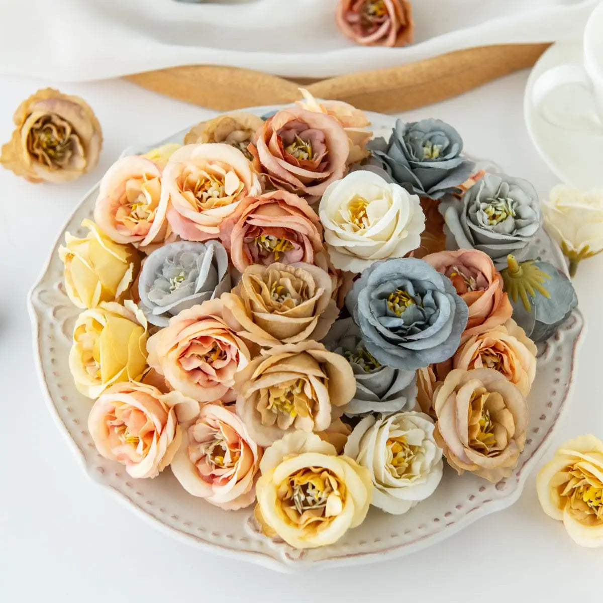 Artificial Silk Rose Flower Heads 20/40 Pcs – Wedding & DIY Decor