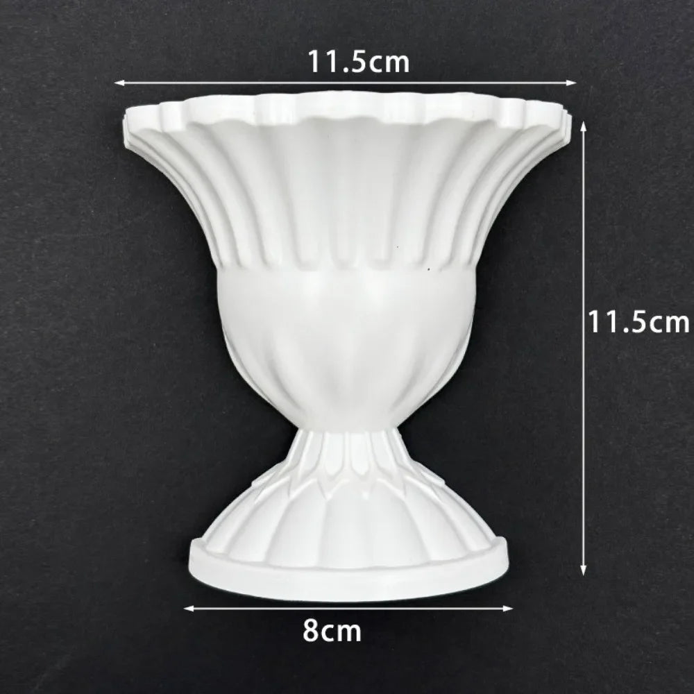 French Oil Painting Half Wall Vase – White Floral Décor