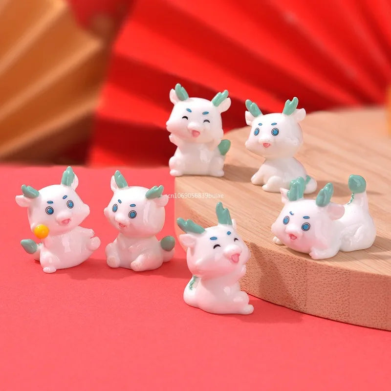 1Pcs Cartoon Cute Resin Dragon Micro Landscape Fairy Garden Micro Landschaft Pot Garden Miniatures 2025 Chinese New Year Gifts Peaceful Pleasures Health and Wellness