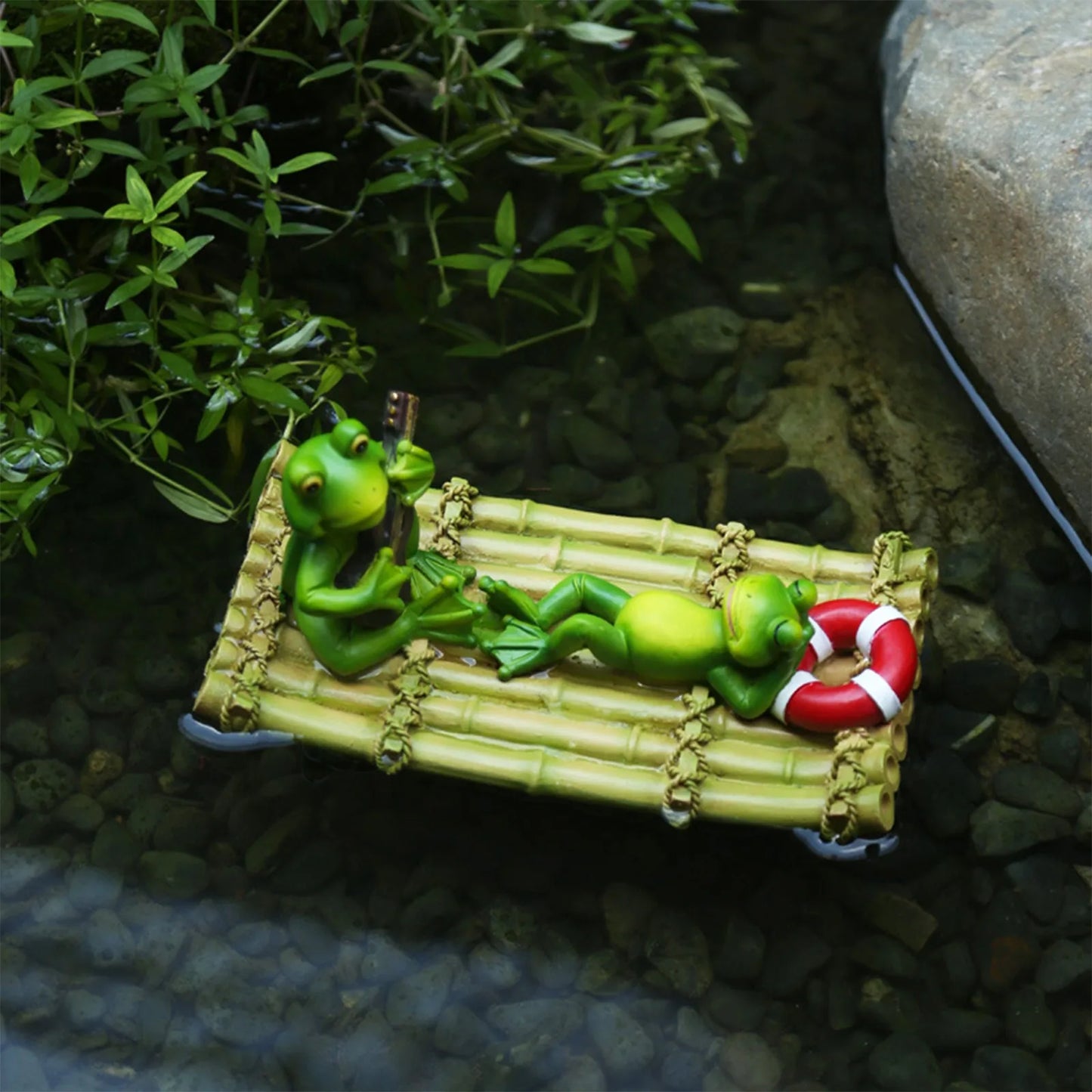 Resin Floating Frog Statue | Garden Pond & Home Decor Sculpture