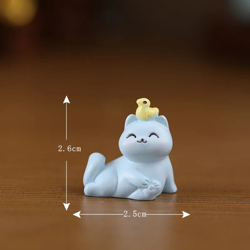 Cute Resin Cat Figurine Statue | Mini Home & Desk Decor