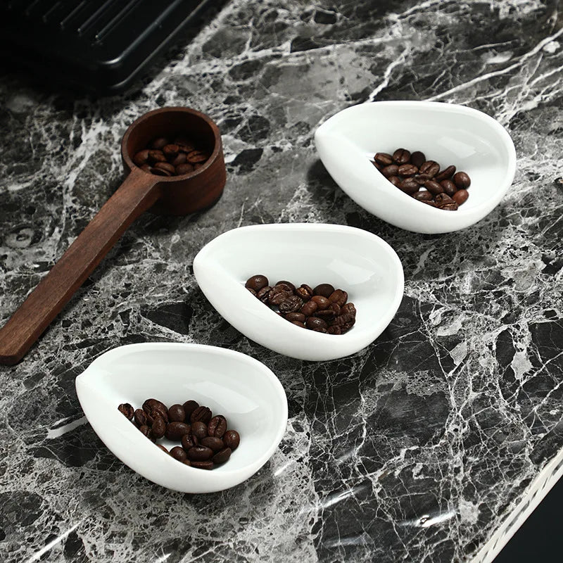 Coffee bean dish weighing bean dish ceramic measuring cup Coffee & Tea Accessory Dosing Scoop And Cup Ceramic Coffee Dosing Tray Peaceful Pleasures Health and Wellness