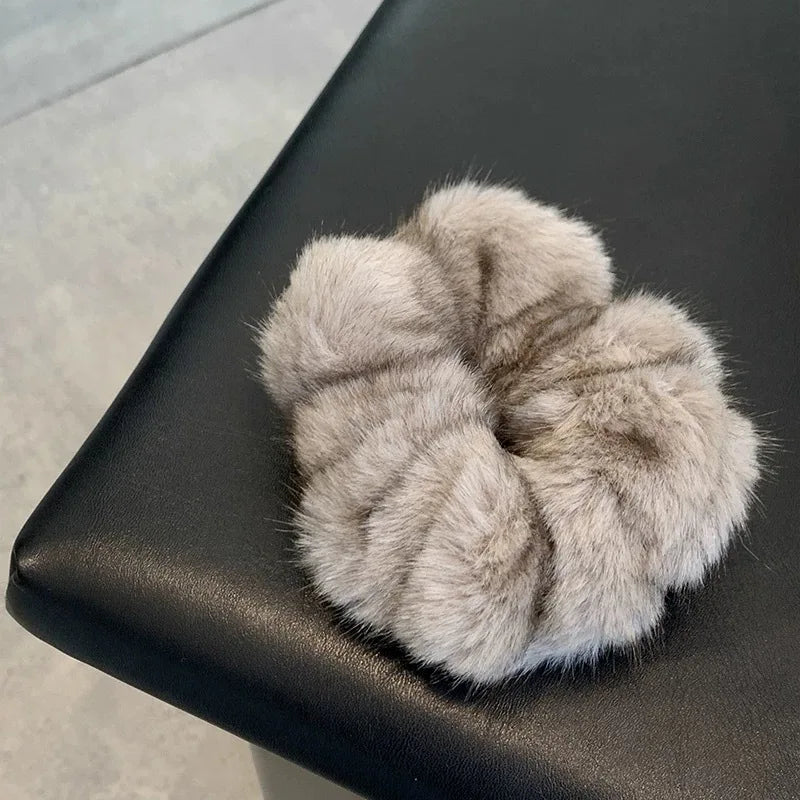 Autumn Winter High-quality Faux Mink Fur Pleated Large Intestine Hair Band Versatile and Elegant with Soft and Fluffy Hair Tie Peaceful Pleasures Health and Wellness Grey