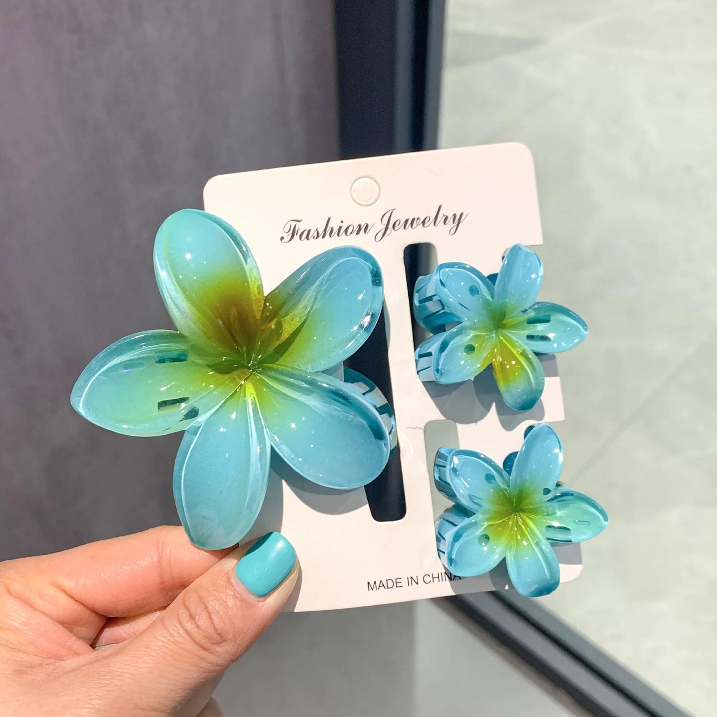 3-Pack Hawaiian Plumeria Flower Hair Claw Clips | Gradient Set