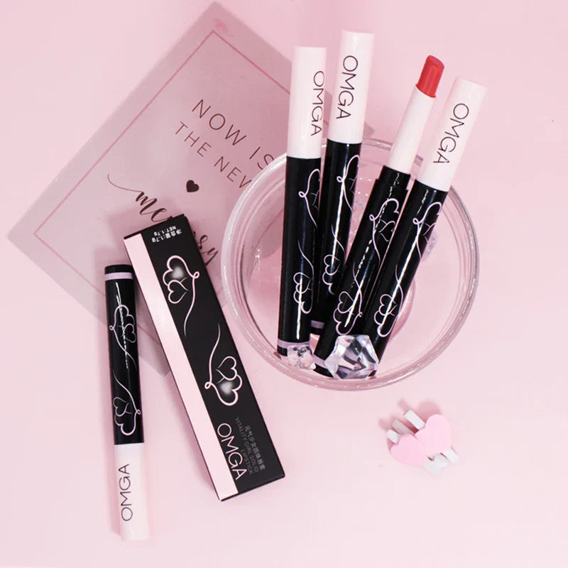 Solid Lip Gloss – Long-Lasting Moisturizing Non-Stick Formula