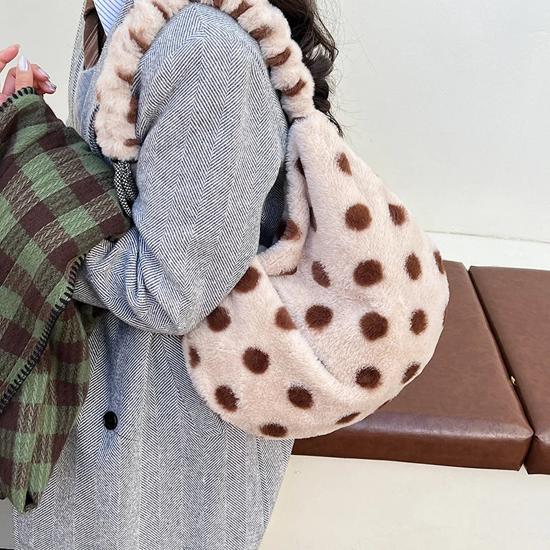 Korean Fashion Faux Fur Crossbody Bags for Women Trendy Large Capacity Sweet Polka Dot Versatile Tote Bag Fashionable Versatile Peaceful Pleasures Health and Wellness