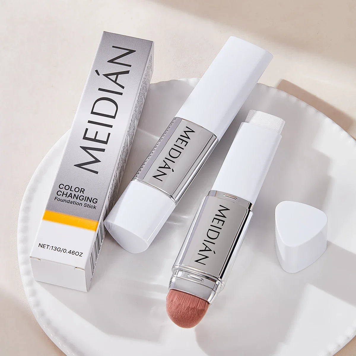 Color-Changing Foundation Stick – Moisturizing & Brightening