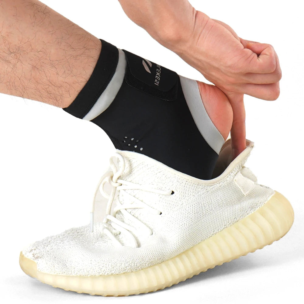1PCS Sports Neoprene Ankle Support Sleeve, Ankle Pain Relief Support for Men and Women, Ideal for Sprains, Strains, Arthritis Peaceful Pleasures Health and Wellness