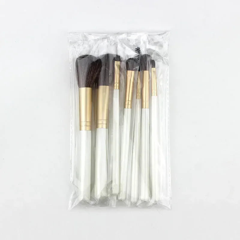 7-Piece Professional Makeup Brush Set – Foundation & Highlighter