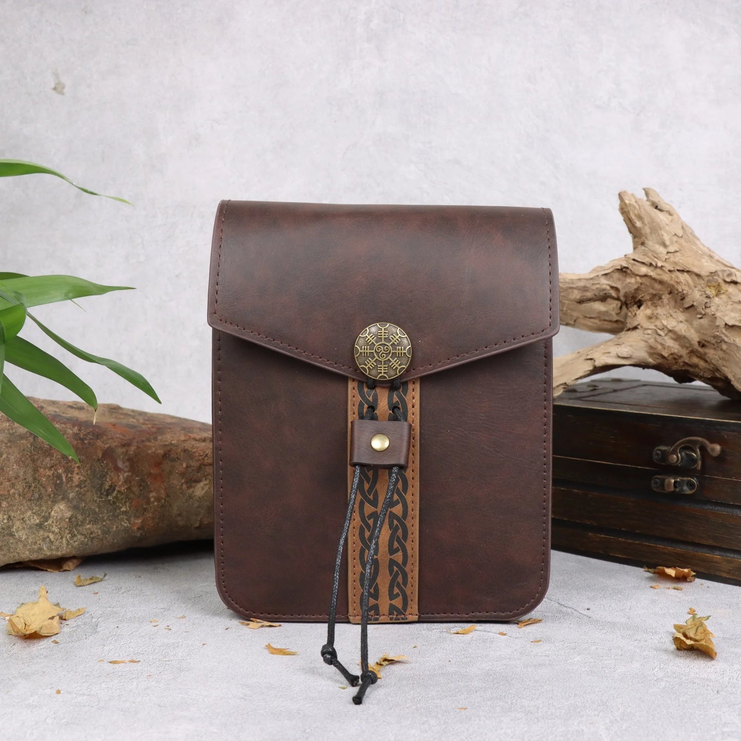 Medieval Renaissance Faux Leather Waist Bag Circular Waistband