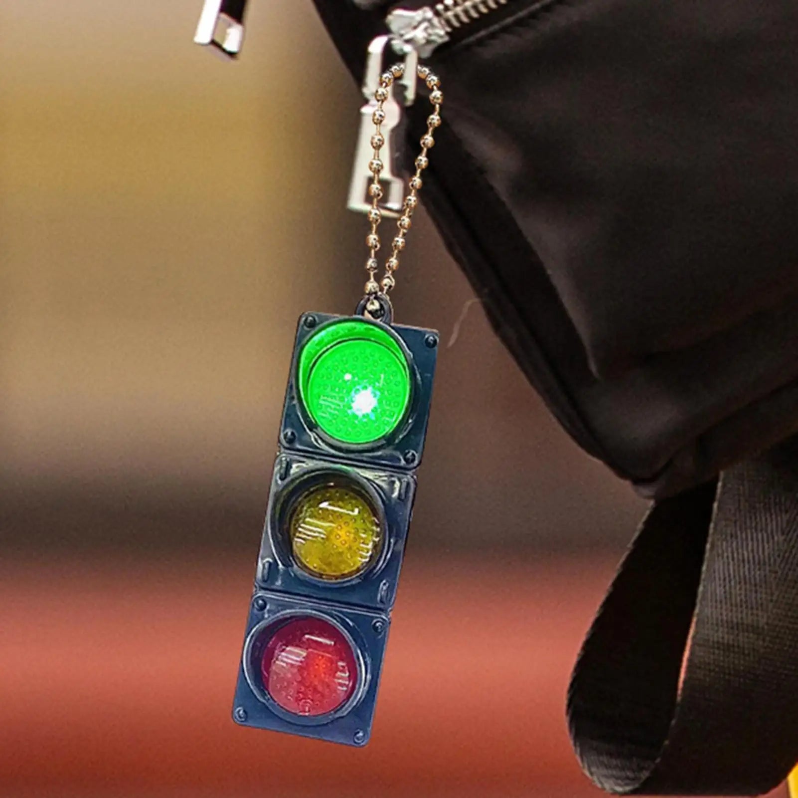 1Pcs Simulation Electronic Traffic Light Keychain Pendant Mini Pedestrian Light LED Light-emitting Toy Kids Cognitive Toy Gift Peaceful Pleasures Health and Wellness